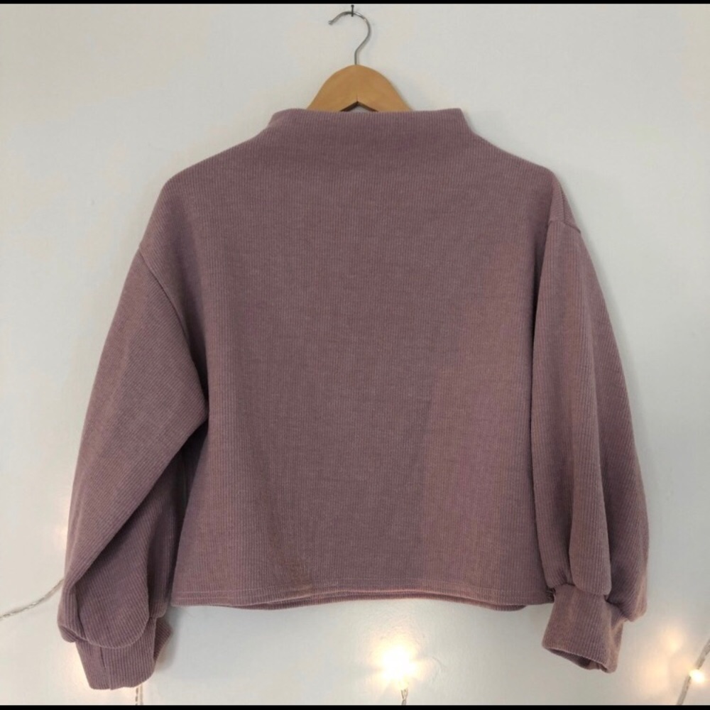 Vintage cropped sweater